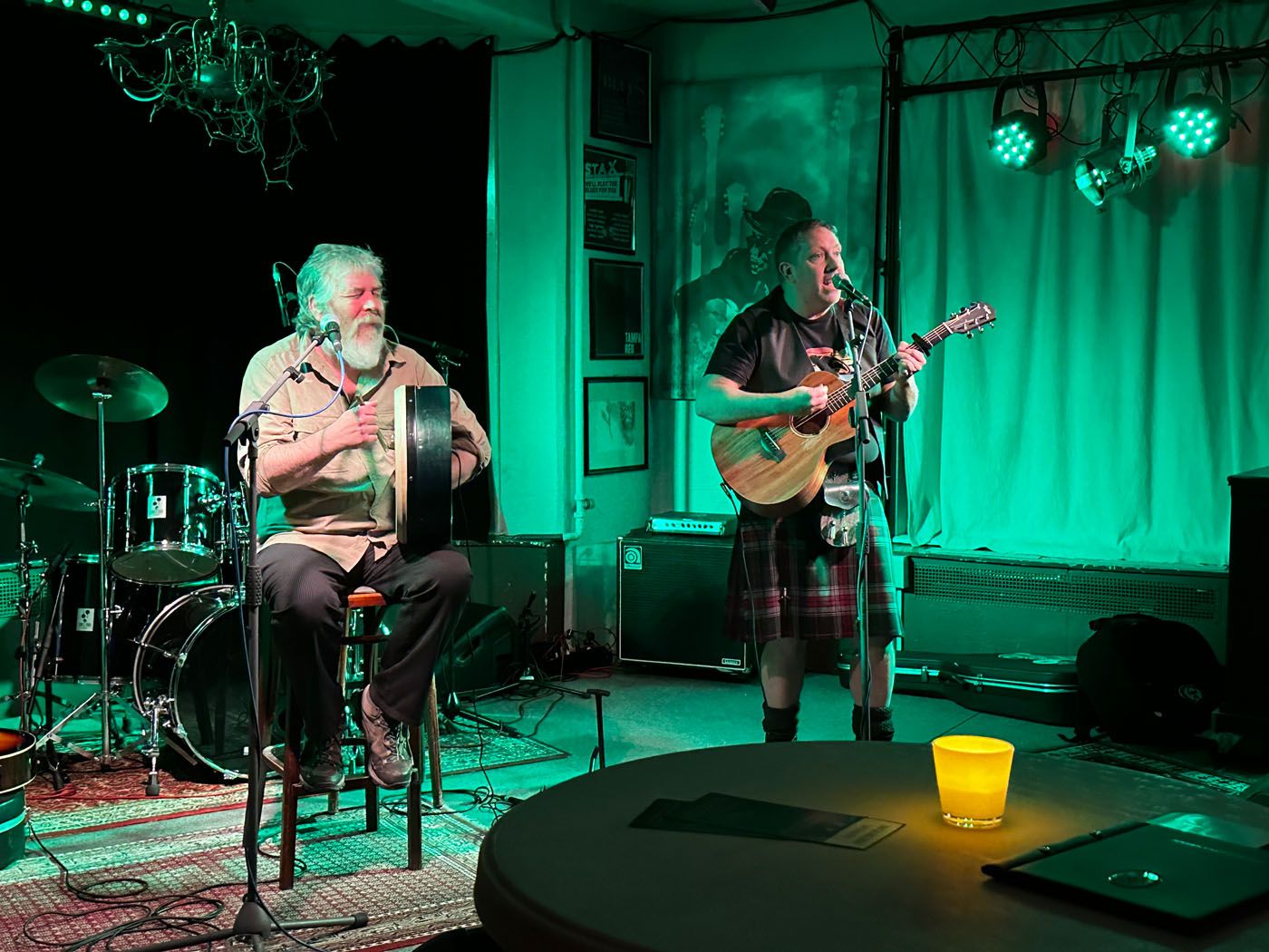 Das schottische Duo Euan Johnston & Andrew Gordon im Haus Eifgen